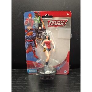 NIB DC Comics 3" Inch Tall Wonder Woman Figurine Cake Topper